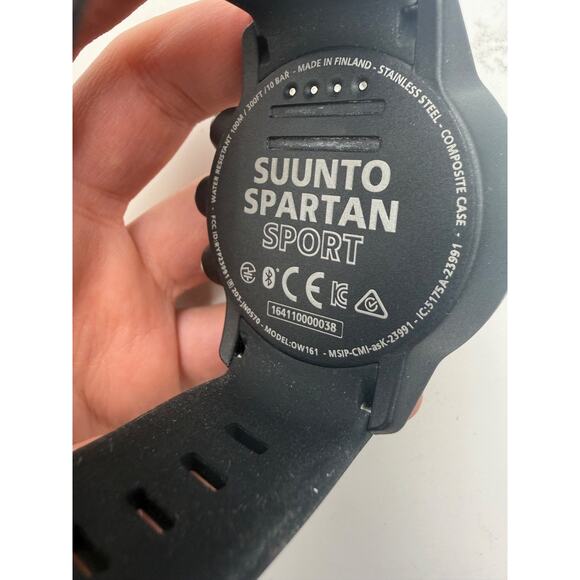 SUUNTO Digital Watch Black Rubber Strap With Charger & Box Tested Working main image 11
